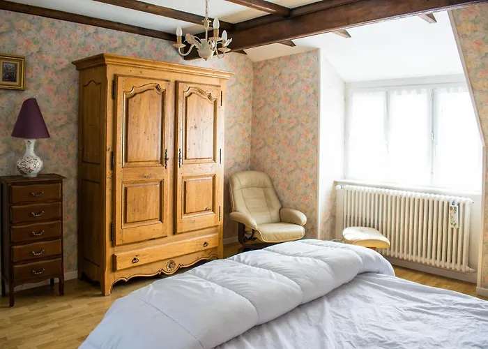 Sejour Detente A Deux Pas De La De Caractere Holiday home *